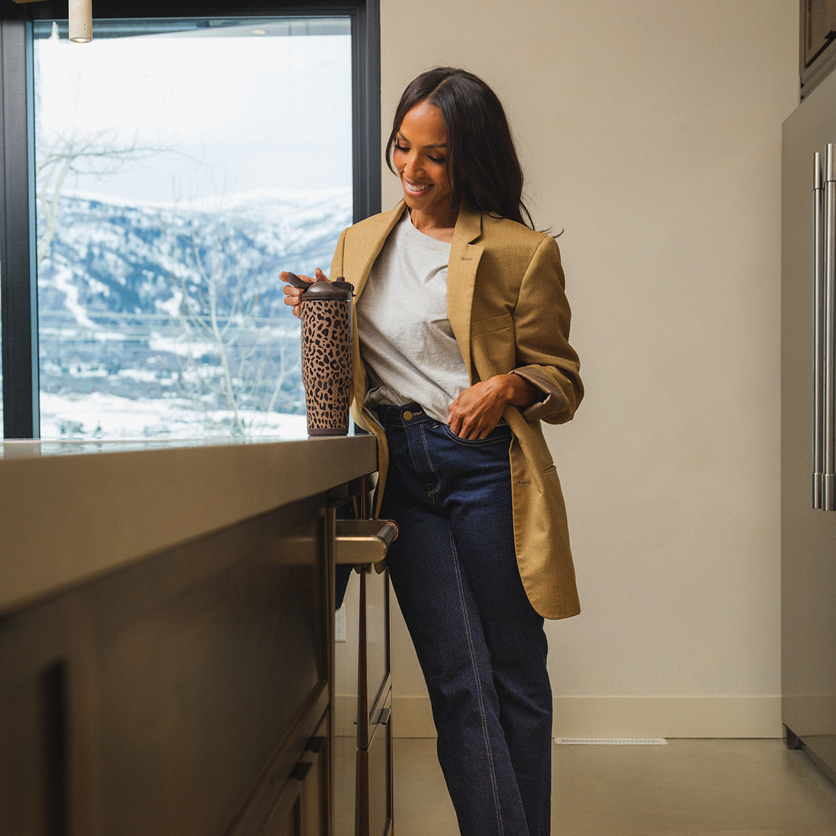 brown-leopard-32oz-946ml-z0 Ease32-BrownLeopard-WPI-9.png